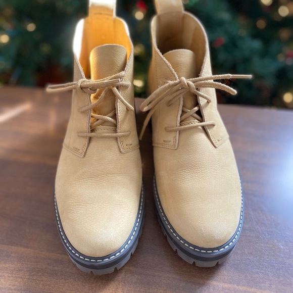 Timberland boots women’s size 9 barely worn! - Picture 5 of 11